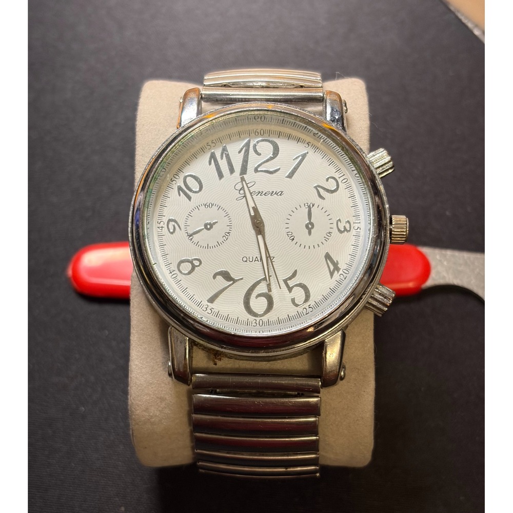 Geneva Wristwatch Women OS Silver Tone Quartz Analog Stretch Band Fashion